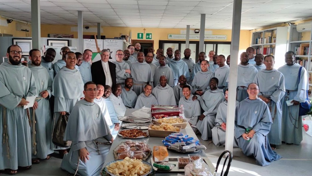 Incontro con Mons. José Rodriguez Carballo