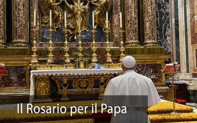 UN ROSARIO PER IL PAPA