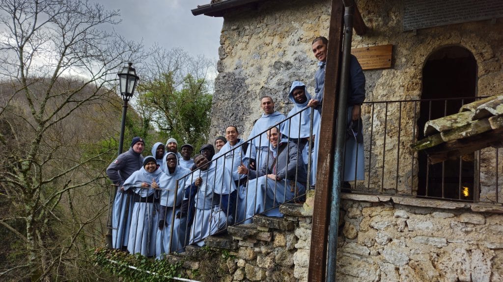 Un viaggio incantevole dei frati studenti di Roma nella Valle Reatina